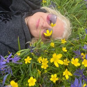 Meet your Posher, Kelly